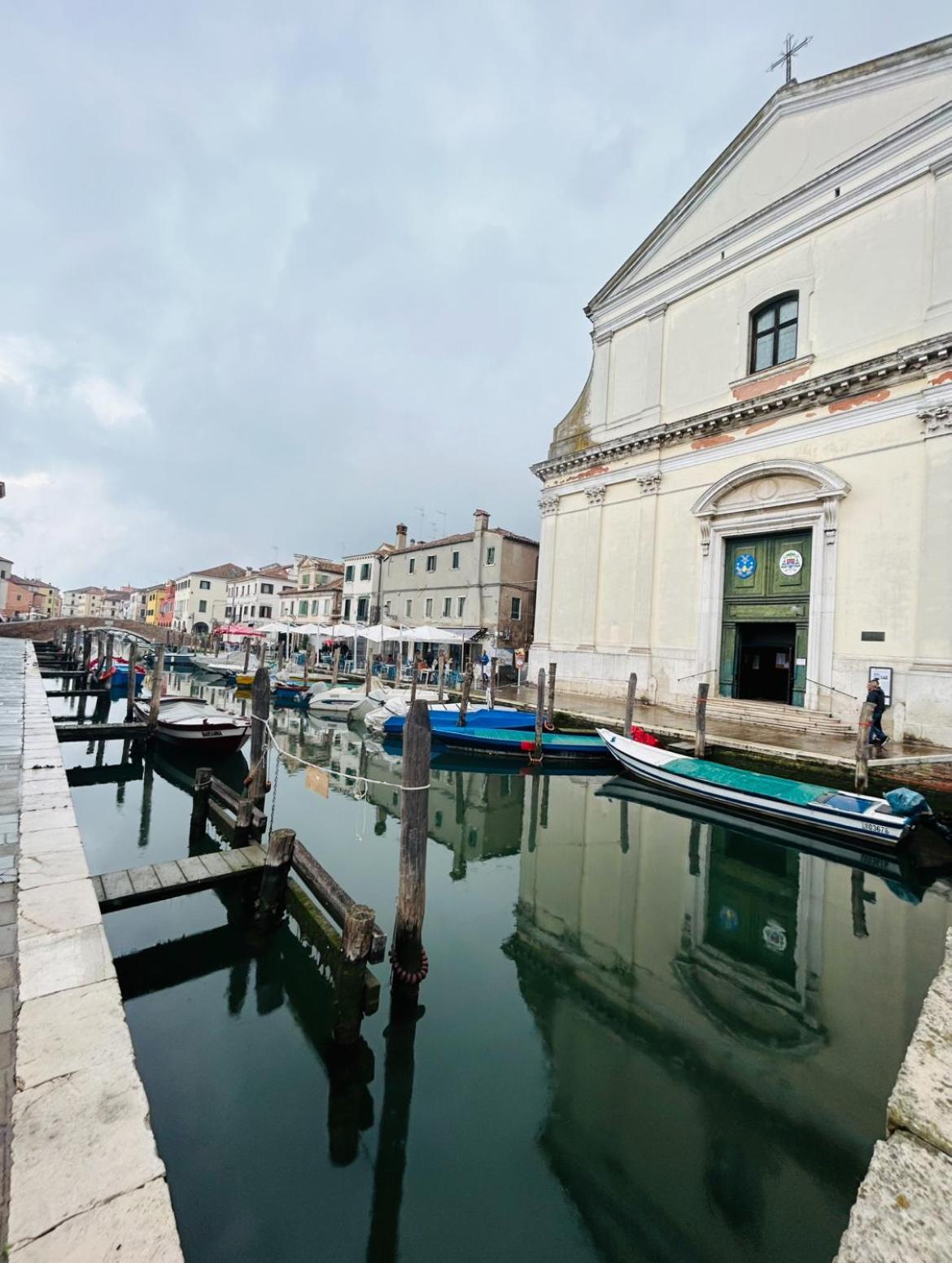 Family House Di Genny E Nicola Small Suite Chioggia Exterior photo