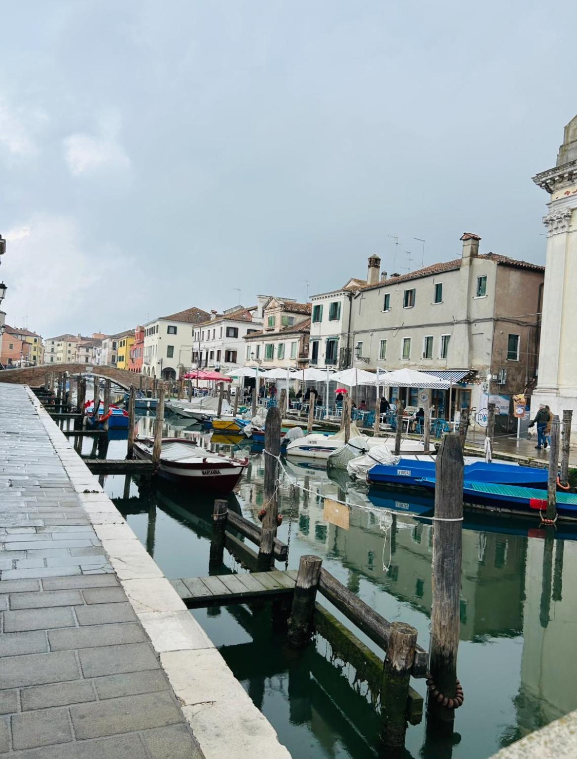 Family House Di Genny E Nicola Small Suite Chioggia Exterior photo